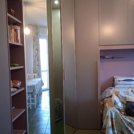 Appartamento Al Lago Da Dany Arona Exterior photo