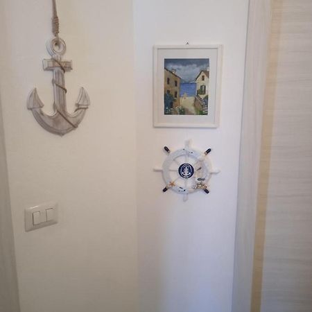 Appartamento Al Lago Da Dany Arona Exterior photo