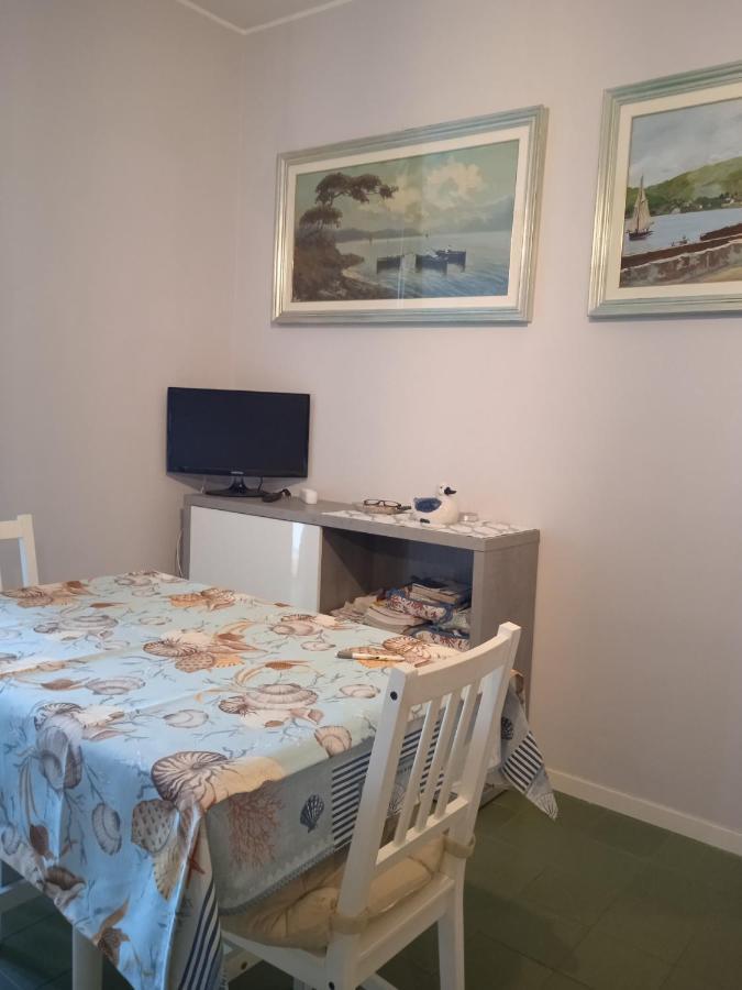 Appartamento Al Lago Da Dany Arona Exterior photo